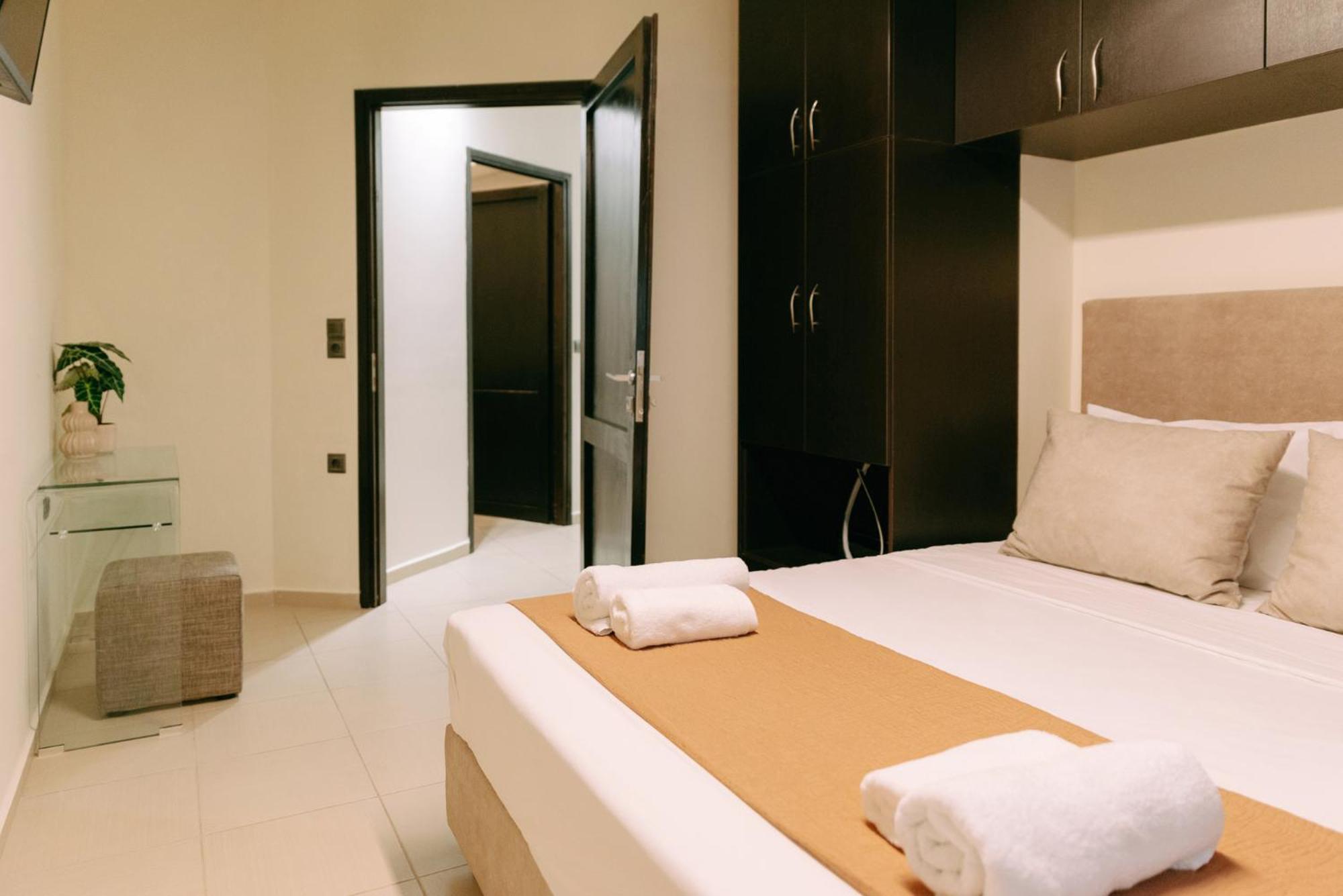 Ismini City Center Apartment Heraklion  ภายนอก รูปภาพ